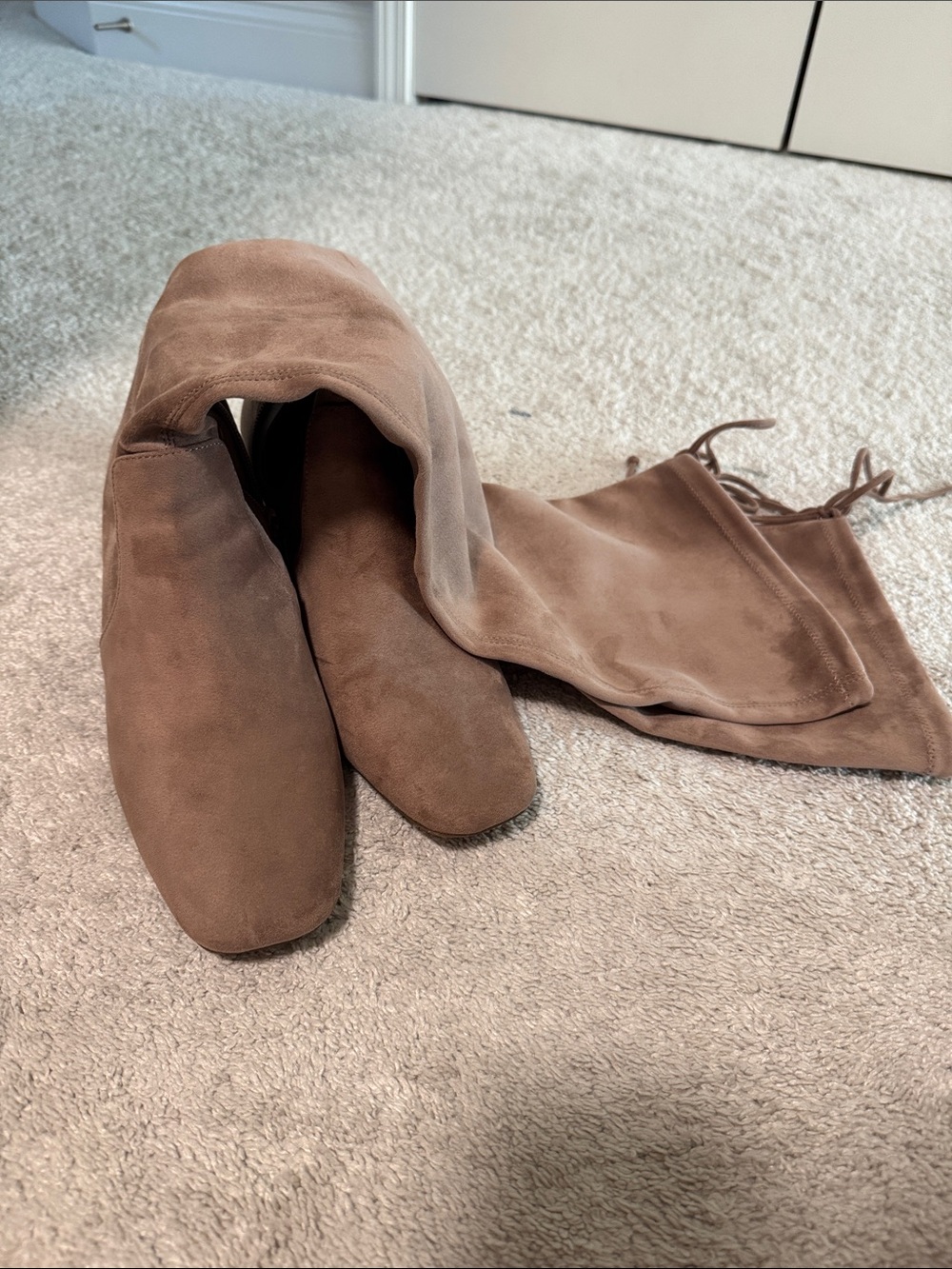 Gianni Bini over knee boots! Size 9 1/2 perfect condition! ! Soft and comfy